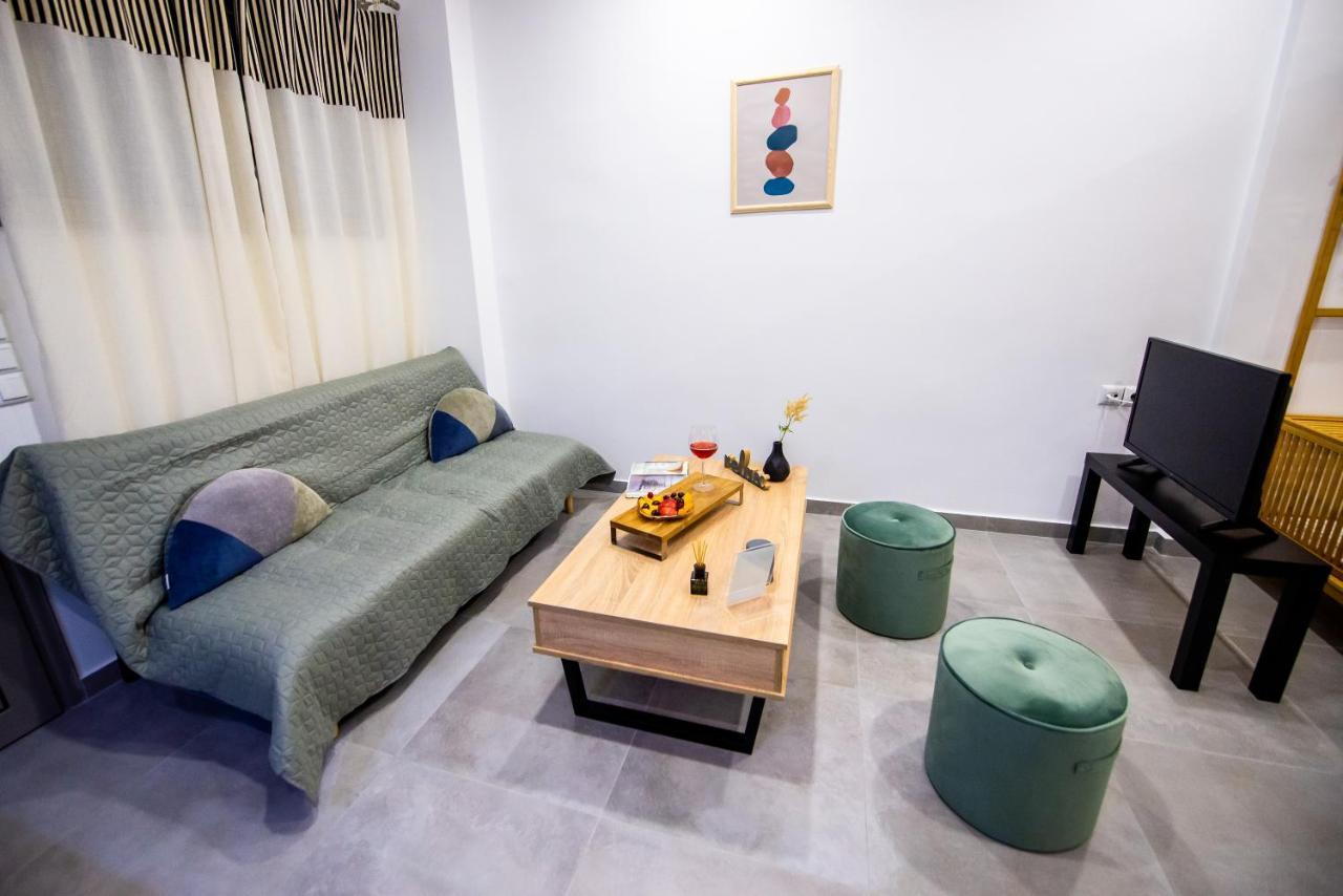 Indigo Apartment 1 Kalamata Exterior photo